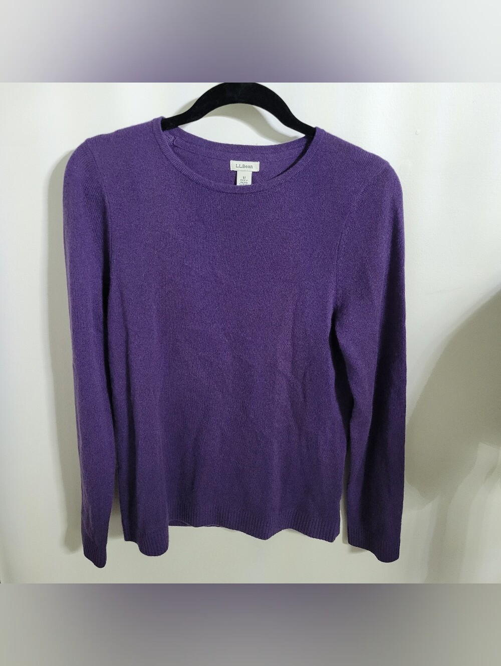 L.L. Bean Women's 100% Cashmere Purple Long Sleeve Crewneck Sweater, Size M